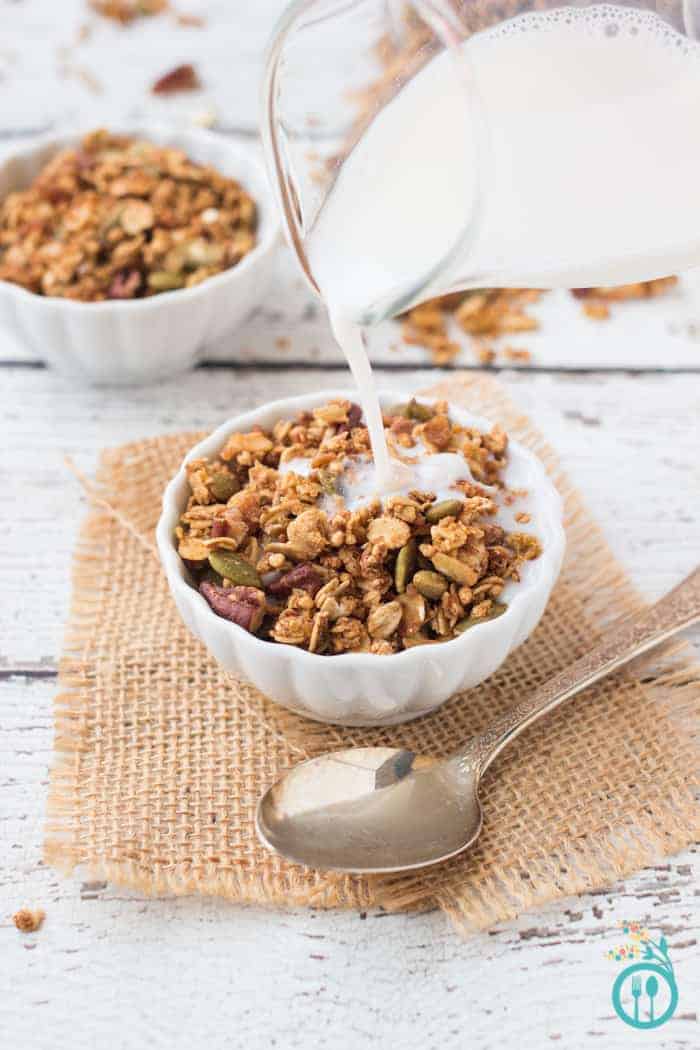 Healthy Pumpkin Quinoa Granola (gluten-free + vegan)