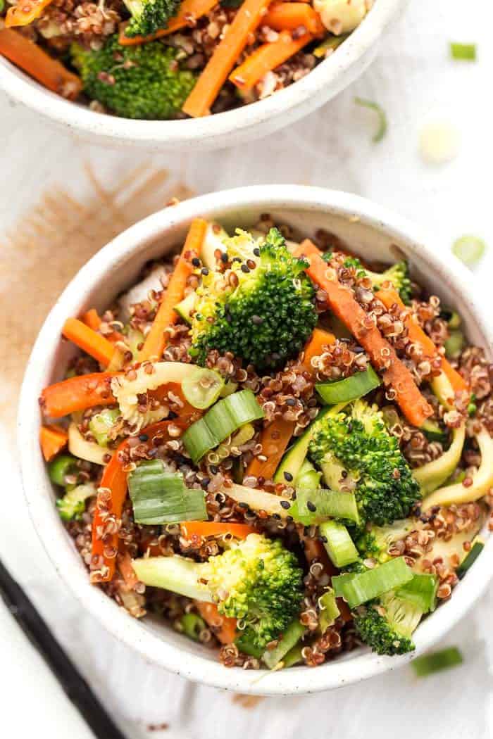 10-minute ginger quinoa bowls with veggies