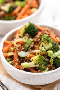 ginger quinoa bowls with veggies and ready in 10 minutes