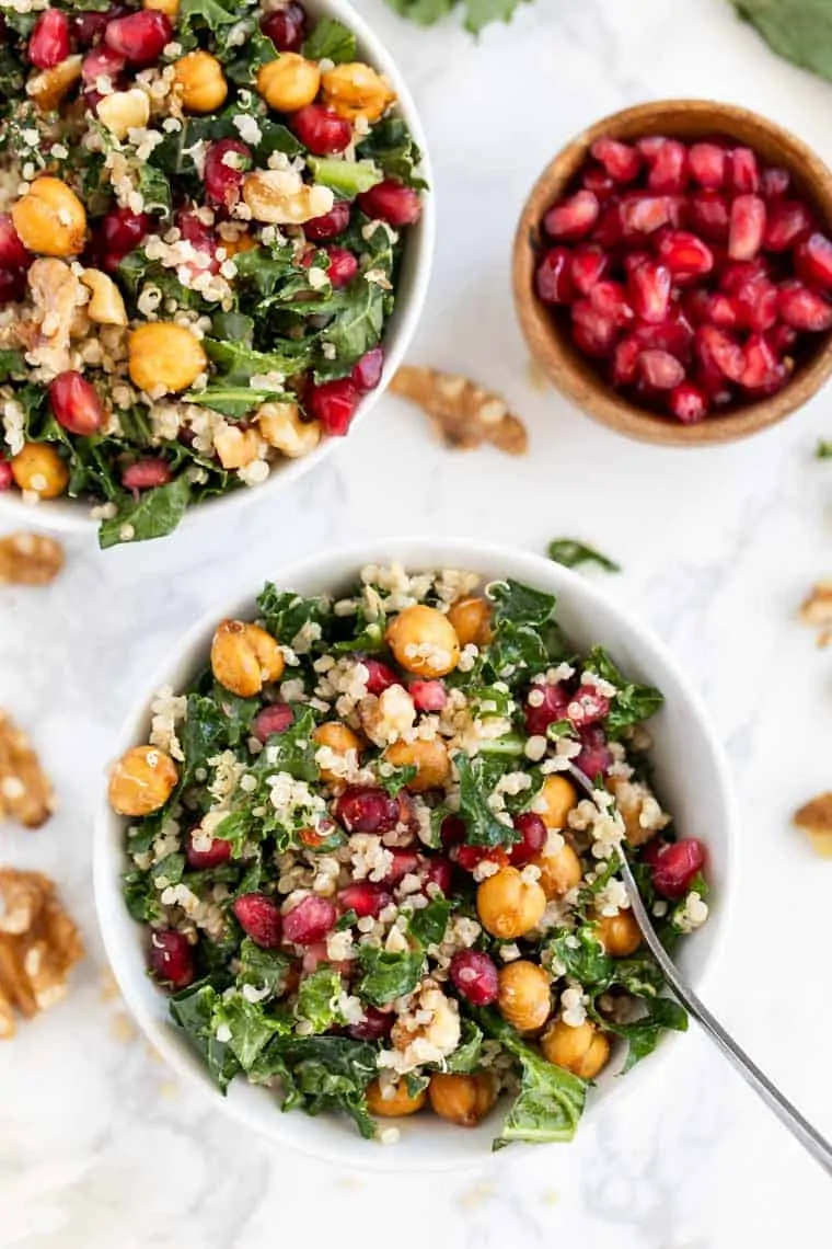 Quinoa Salad with Kale, Pomegranate and Crispy Chickpeas