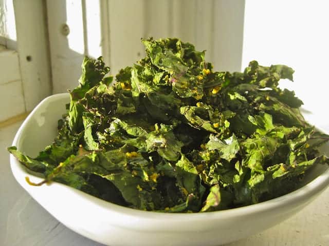 Vegan Cheezy Kale Chips
