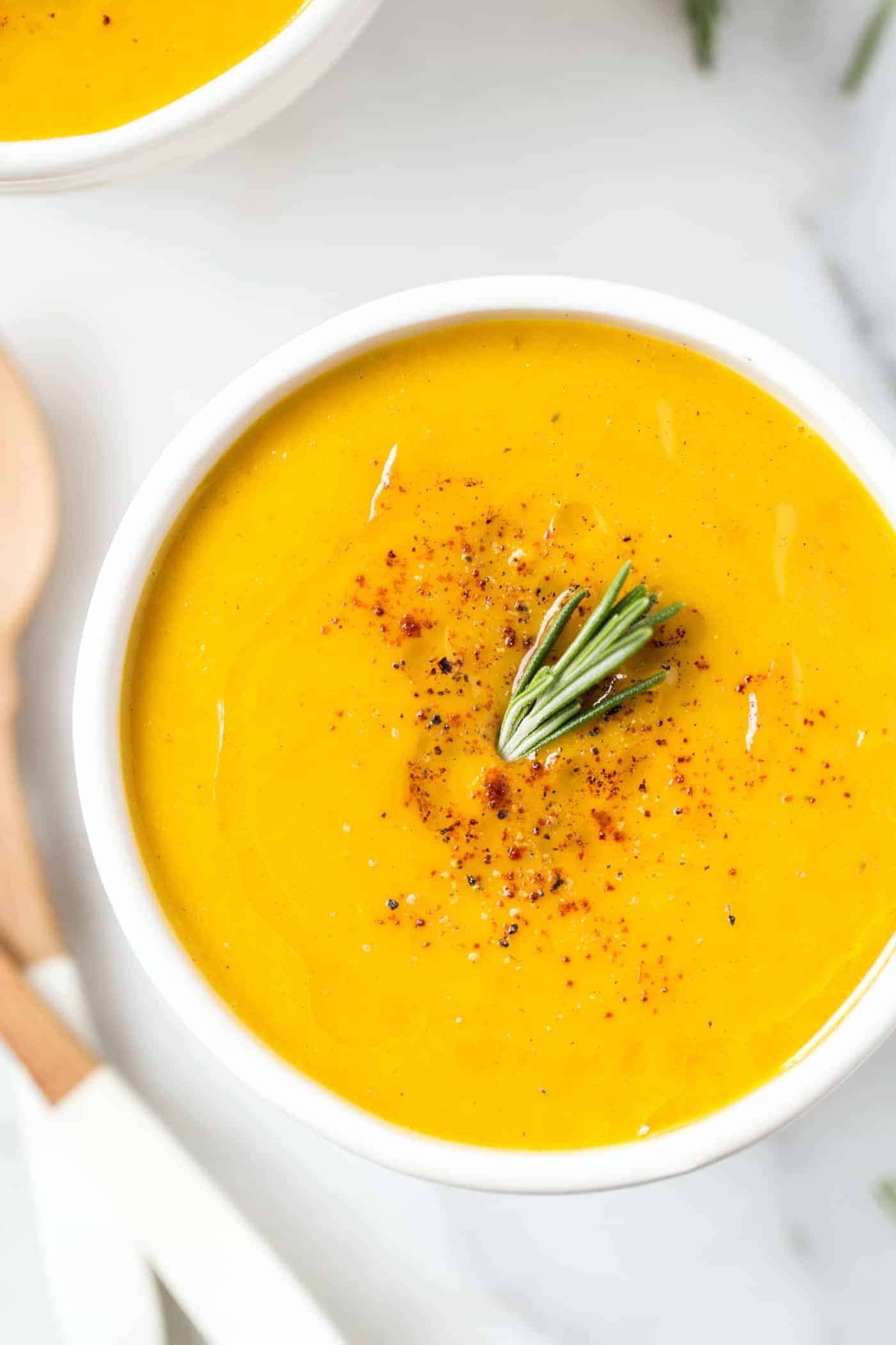 Roasted Butternut Squash Apple Soup Vegan