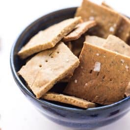 Healthy Quinoa Flour Crackers
