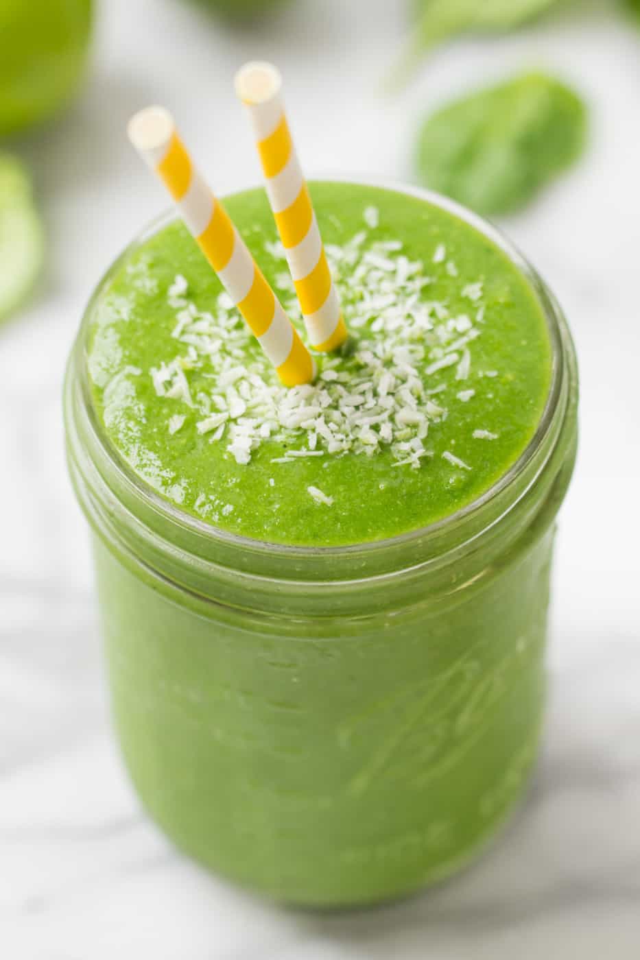 Pina Colada Green Smoothie with pineapple, spinach, lime and cucumber!