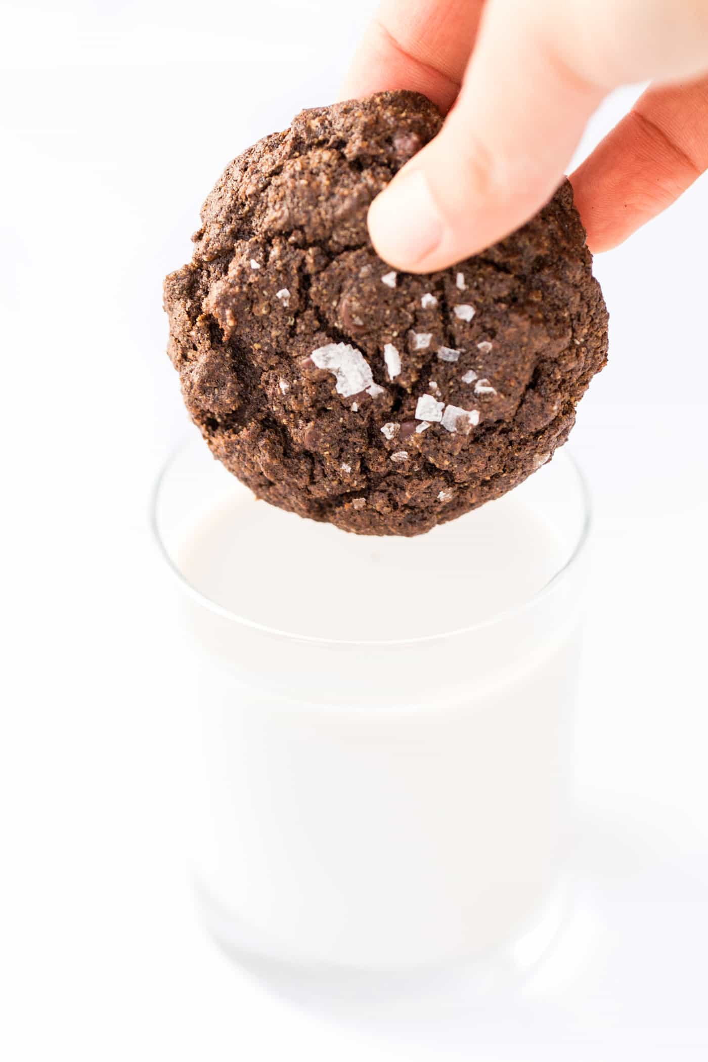healthy double chocolate chip quinoa cookies with sea salt