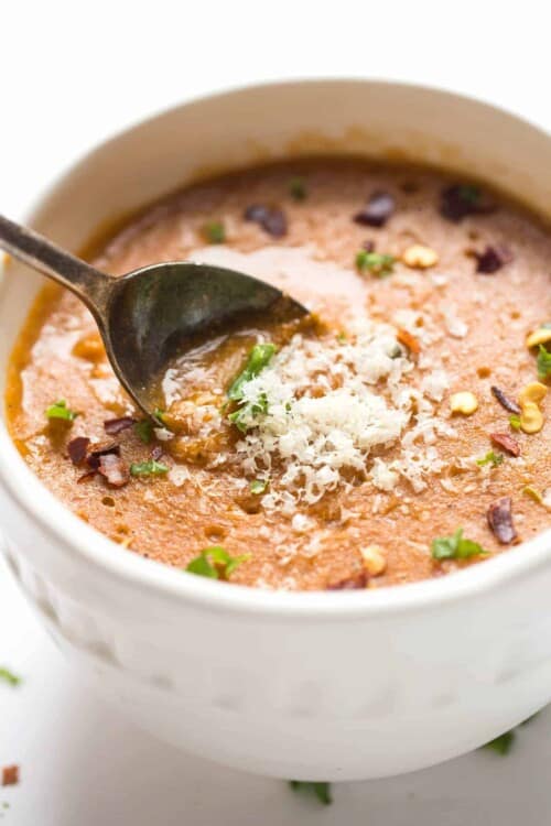 Healthy Tomato Bisque -- only 20 minutes to make, easy and VEGAN!