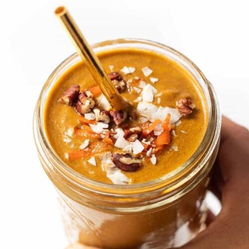 The Perfect Fall Smoothie with Carrot Cake
