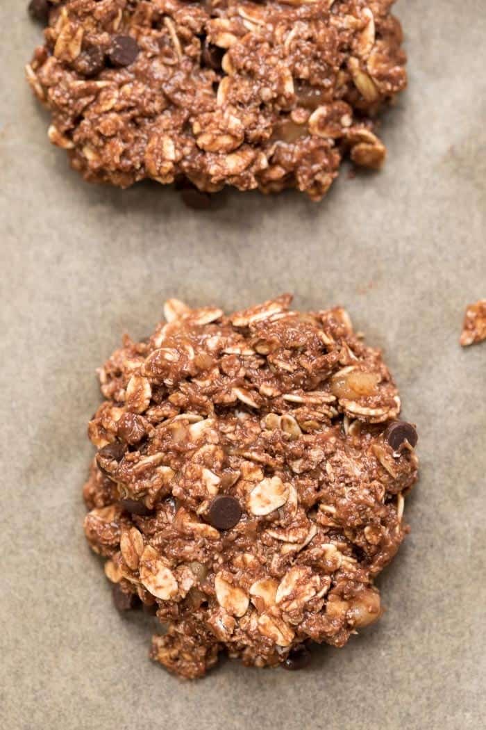 Insanely Healthy Oatmeal Cookies {Vegan & GF} - Simply Quinoa