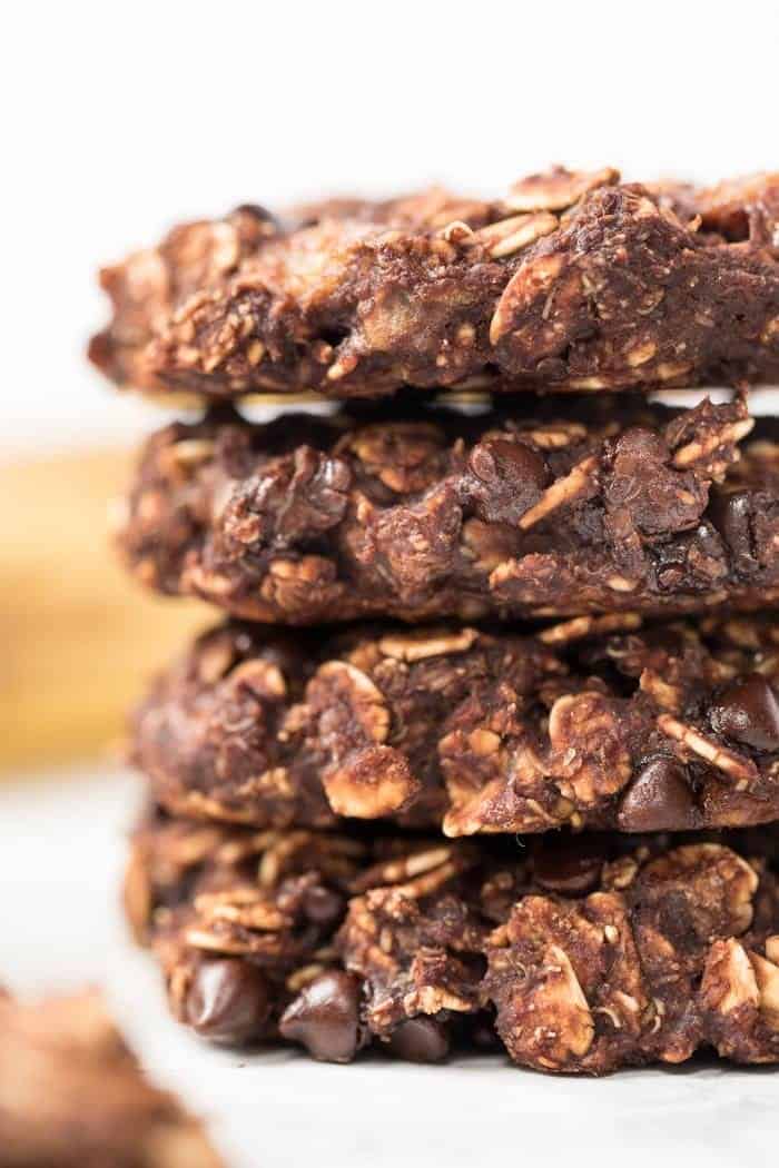 Insanely Healthy Oatmeal Cookies {Vegan & GF} - Simply Quinoa