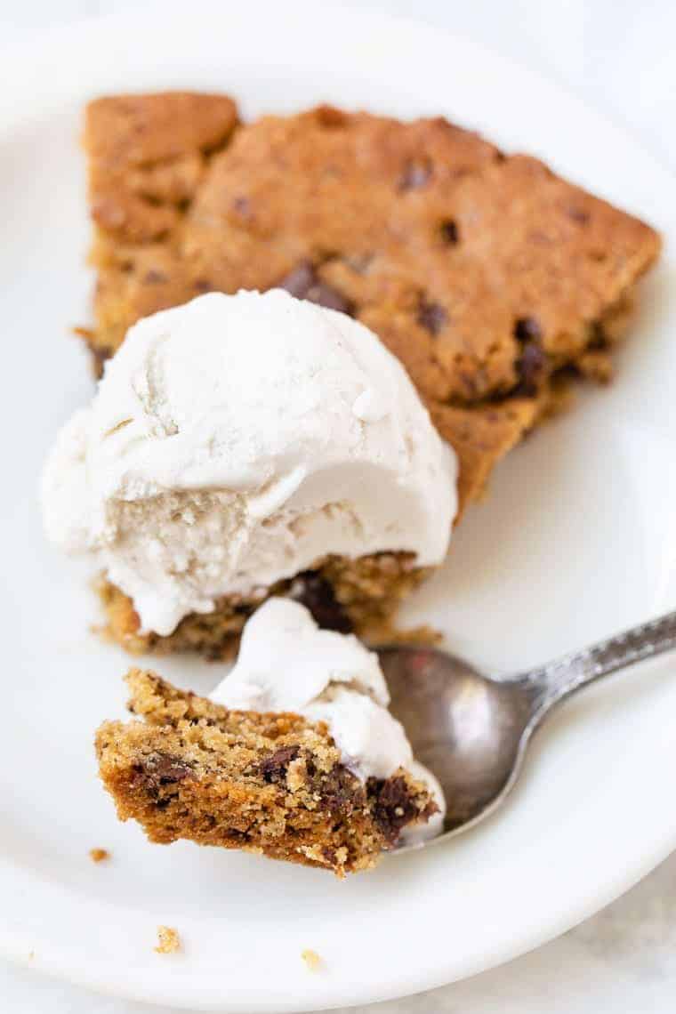 Vegan & Gluten Free Skillet Chocolate Chip Cookie Simply Quinoa