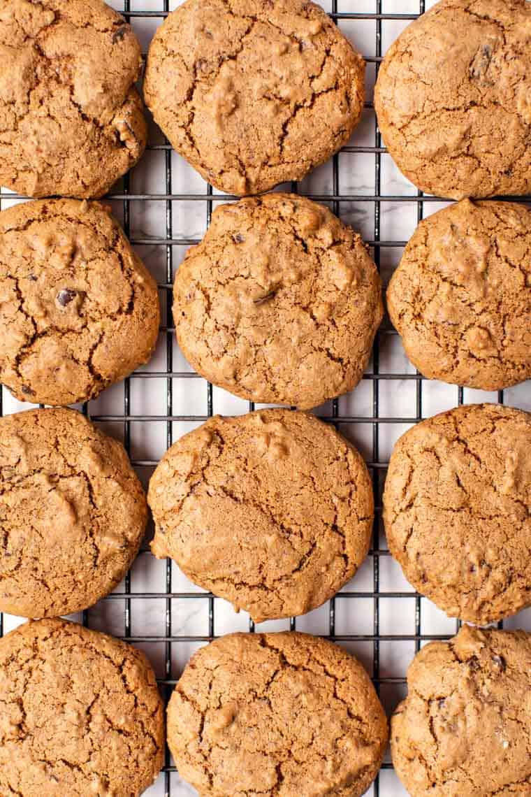 Best Quinoa Chocolate Chip Cookies