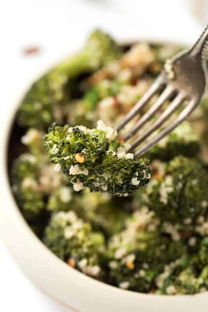 creamy broccoli quinoa salad recipe with a vegan cashew dressing