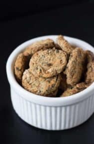Gluten-Free Baked Eggplant Parmesan Crisps - recipe from Simply Quinoa (www.simplyquinoa.com)
