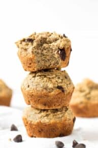 These SKINNY Banana Chocolate Chip Quinoa Muffins are made with wholesome ingredients, sweetened naturally and taste AMAZING!