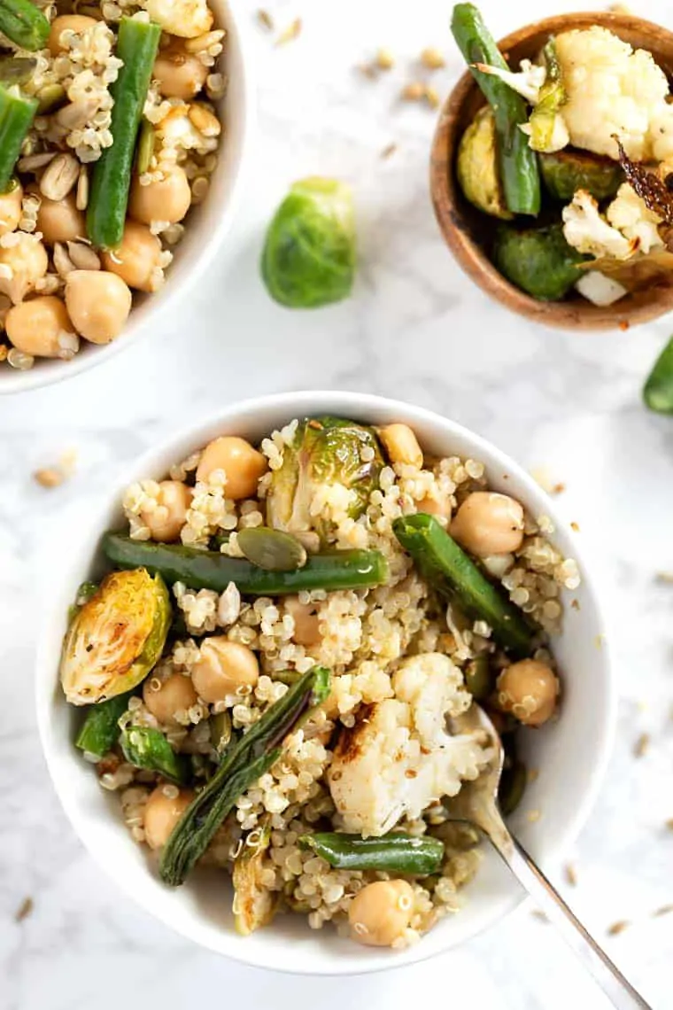 Easy Roasted Veggie Quinoa Salad Recipe