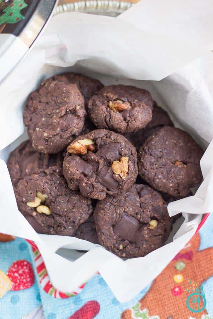chocolate-quinoa-brownie-cookies
