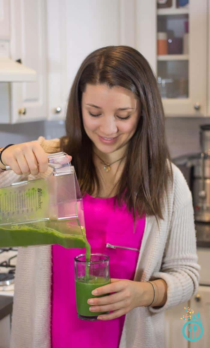 simply-quinoa-green-smoothie