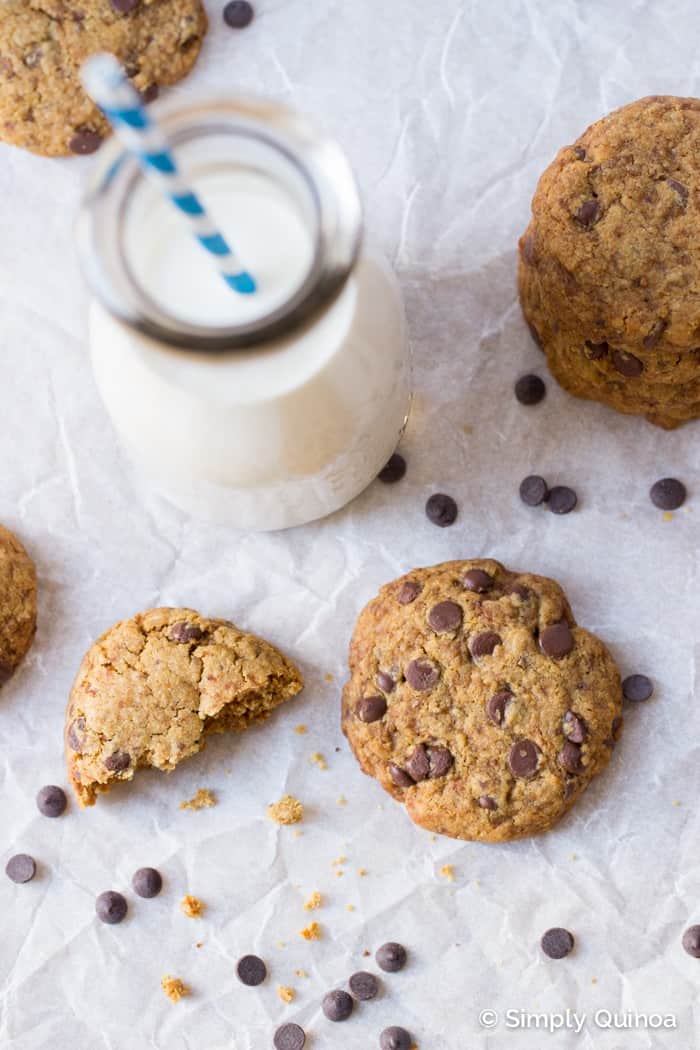 The BEST EVER Coconut Oil Chocolate Chip Cookies - they're gluten-free, vegan and refined sugar-free!