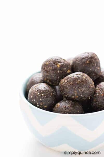 superfood chocolate energy bites