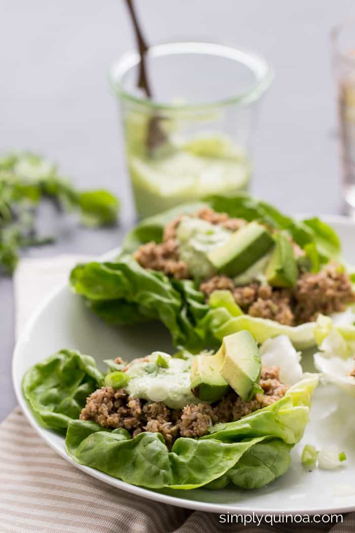 MUSHROOM + QUINOA LETTUCE WRAPS with a creamy cashew-lime sauce + diced avocado | simplyquinoa.com