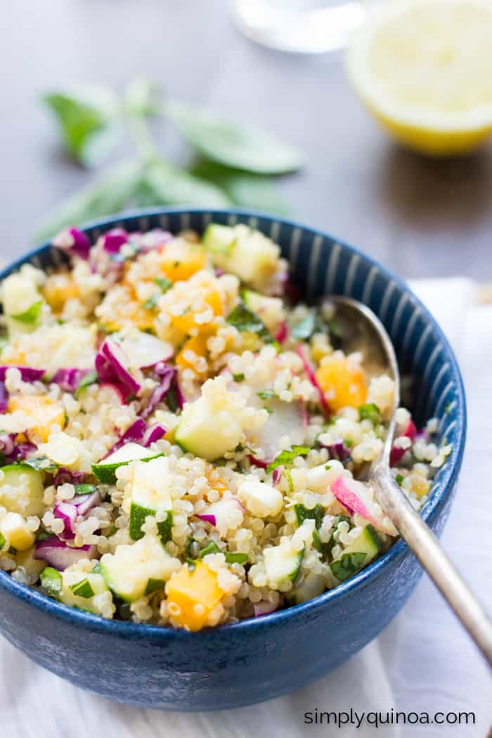 Shop at a farmer's market? Next time you go, grab some produce and whip up this easy quinoa salad! 