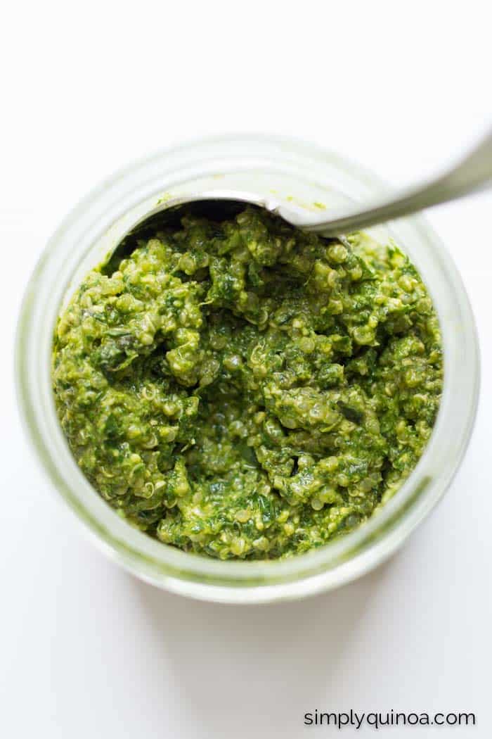 Easy vegan pesto sauce with quinoa and pine nuts