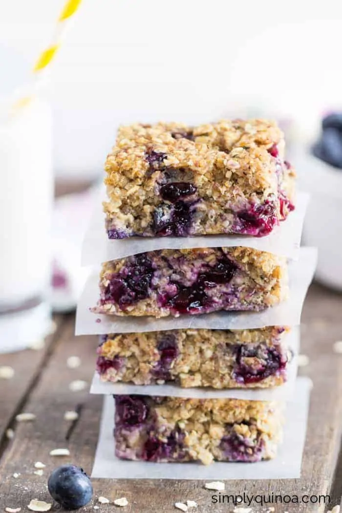 Blueberry Quinoa Breakfast Bars - they make the best grab-and-go breakfast treat, plus they're packed with protein! {recipe on simplyquinoa.com}