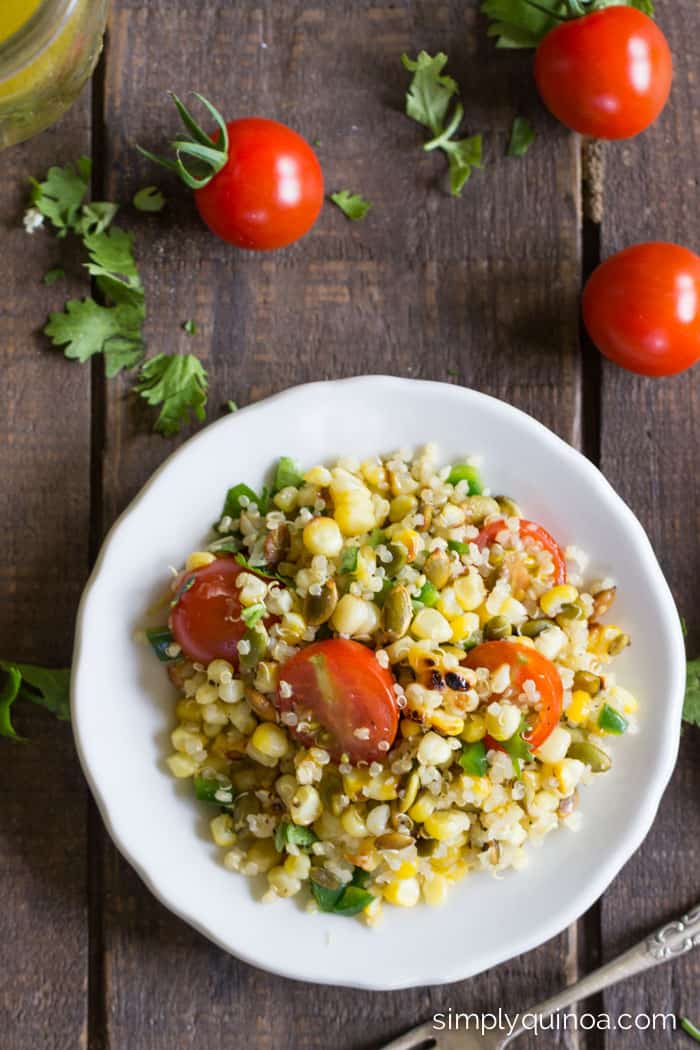 Char Grilled Corn Quinoa Salad makes for the most delicious summer side dish! recipe on simplyquinoa.com