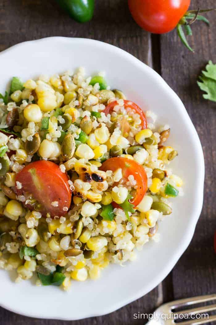 The PERFECT summer salad: Grilled Corn and Quinoa with an agave-lime dressing | simplyquinoa.com