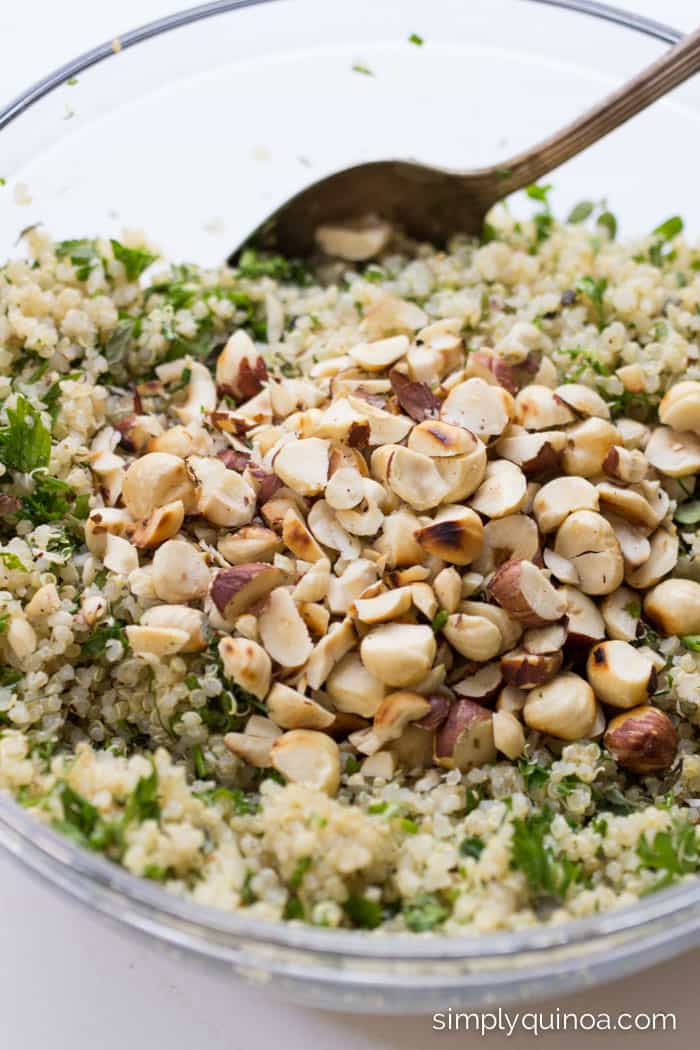 Lemon Herb Quinoa Salad with toasted hazelnuts and a peppery vinaigrette | recipe on simplyquinoa.com