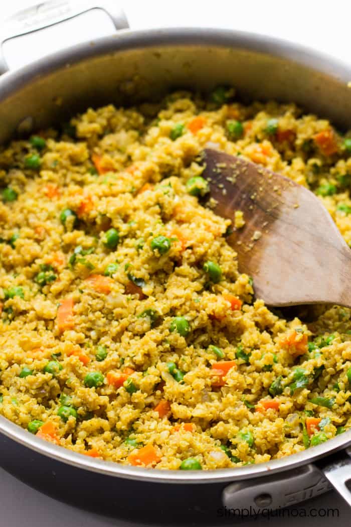 Quick Curry Cauliflower Rice with Quinoa, Carrots and Peas | recipe on simplyquinoa.com | gluten-free + vegan