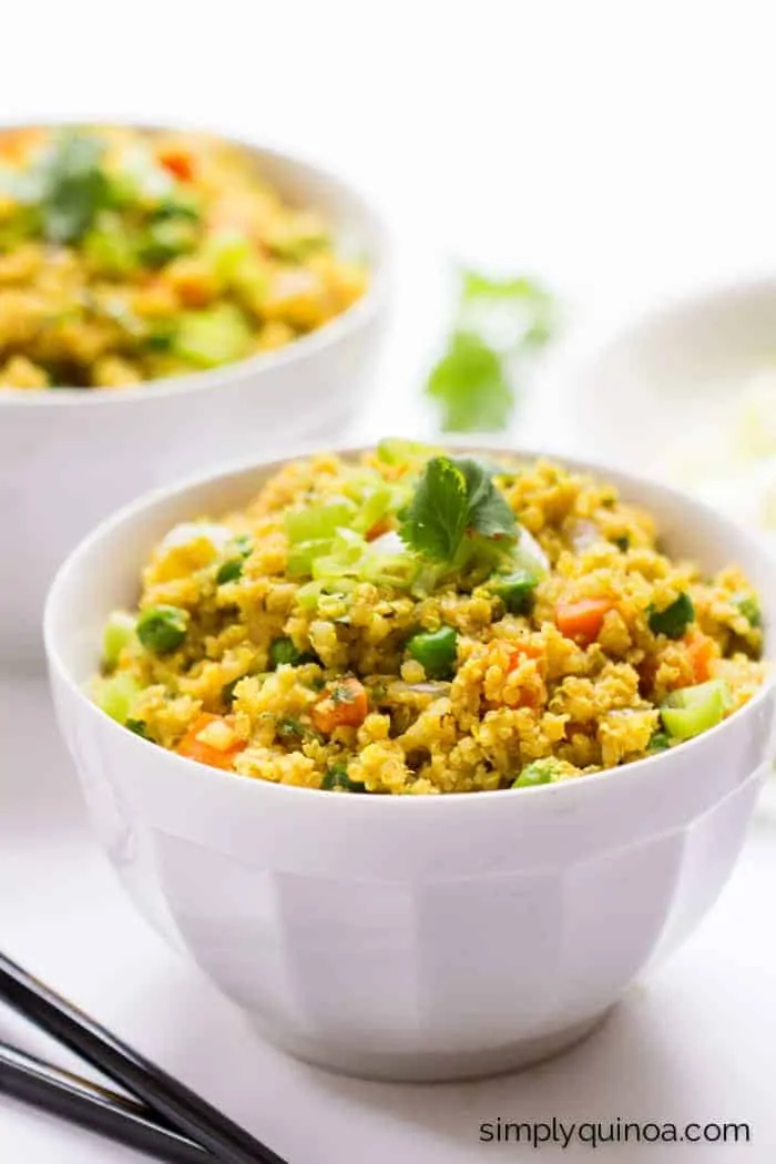 Easy Cauliflower Rice made with quinoa, curry powder and other Indian spices | recipe on simplyquinoa.com 