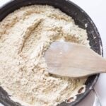 How to toast quinoa flour - a step-by-step tutorial | simplyquinoa.com