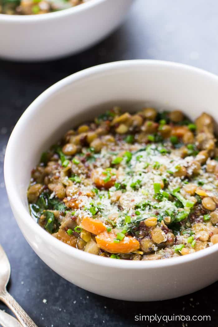 one pot vegan dinner recipe with lentils and quinoa
