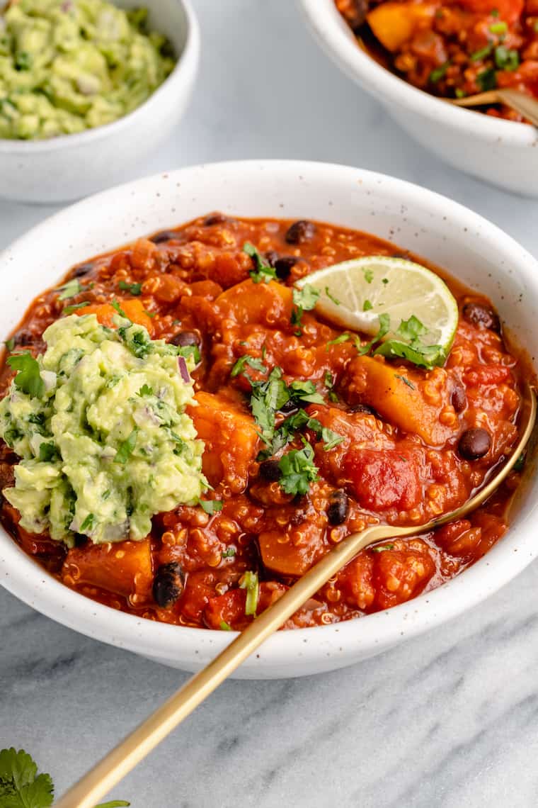 Sweet Potato + Black Bean Quinoa Chili Slow Cooker Recipe