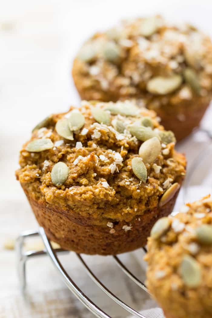 Vegan Pumpkin Quinoa Muffins - healthy and packed with fiber and protein | recipe on simplyquinoa.com