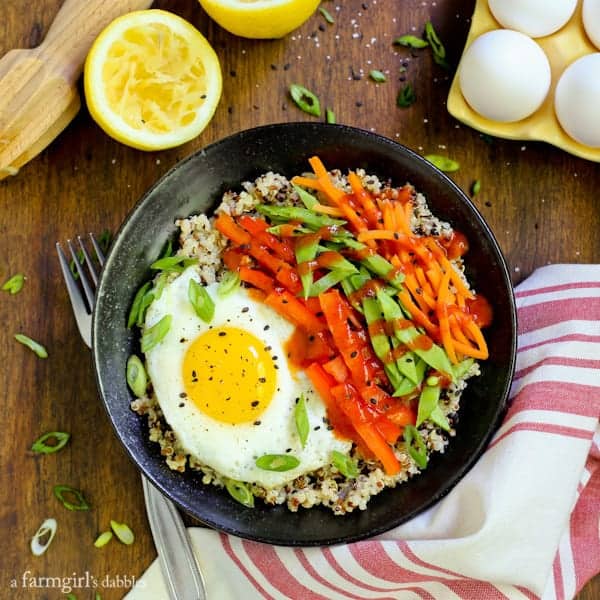 quinoa bowl recipe with eggs and vegetables