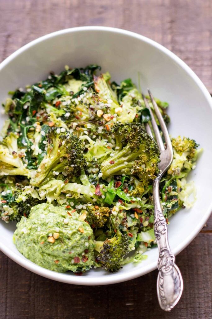 SUPER GREEN QUINOA BOWLS -- with kale, brussels sprouts, broccoli and a vegan avocado-hemp pesto