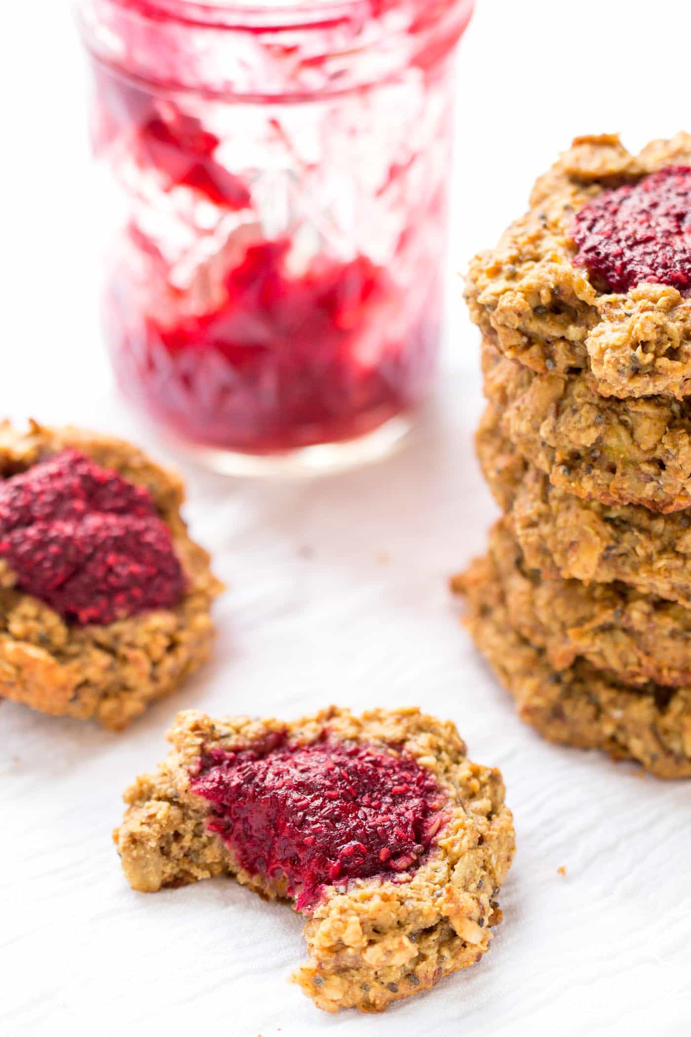 Quinoa Breakfast Cookies...that taste like PB + J sandwiches! These DELICIOUS cookies are the perfect way to start the day - packed with fiber, protein, healthy fats and sweetened only with natural sugars