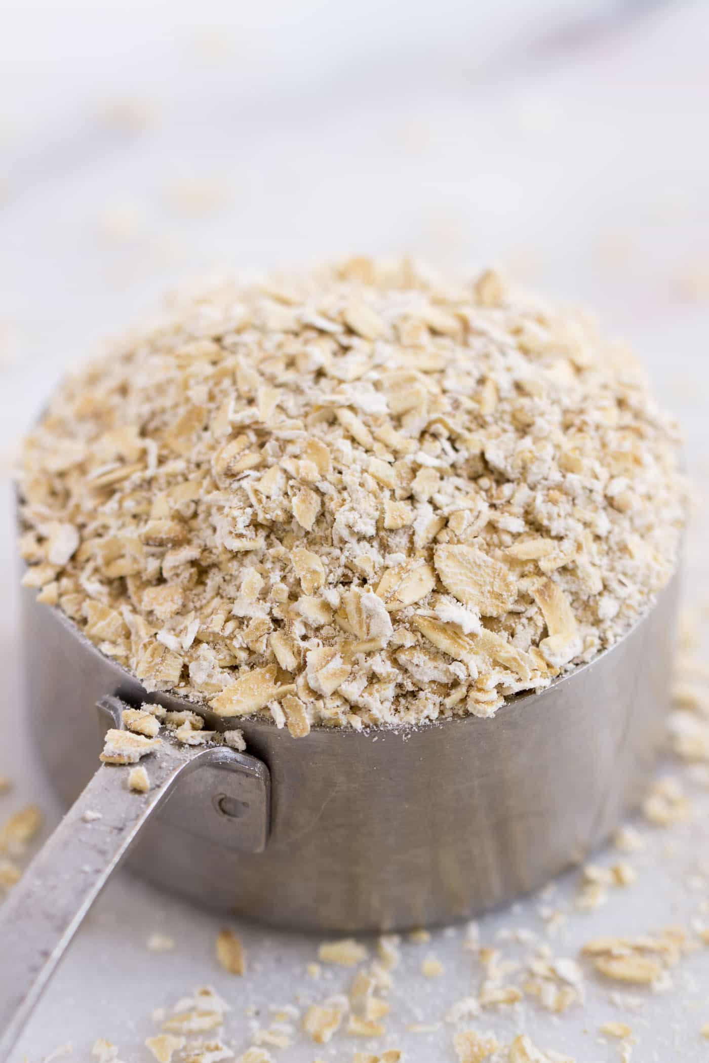 How to make oat flour in your blender!