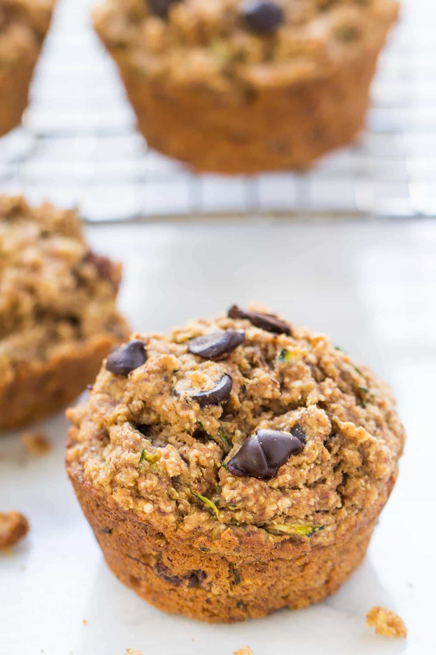 Chocolate Chip Zucchini Quinoa Muffins -- super duper HEALTHY! packed with nutrients, fiber and protein, these muffins are the perfect way to start the day