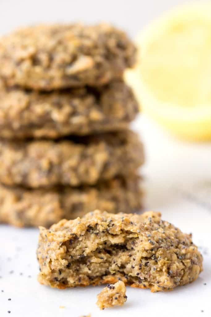 Can you actually eat cookies for breakfast? YES! These Lemon Poppy Seed Quinoa Breakfast Cookies might look and taste like dessert, but they're healthy, nutrient-packed and DELICIOUS!