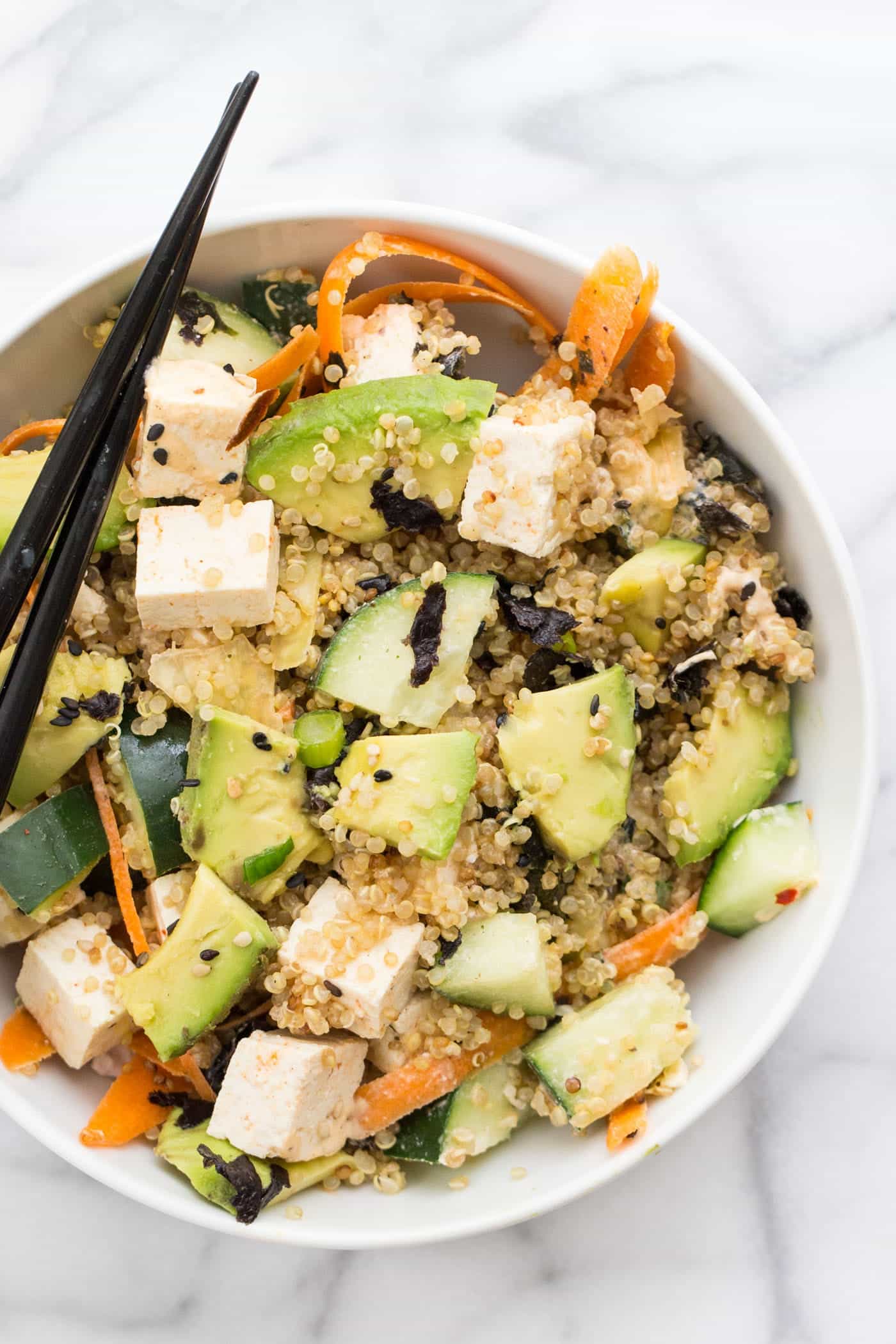 These SIMPLE Quinoa Sushi Bowls are seriously the BEST! So much easier than making sushi at home and they've got all the same flavors!