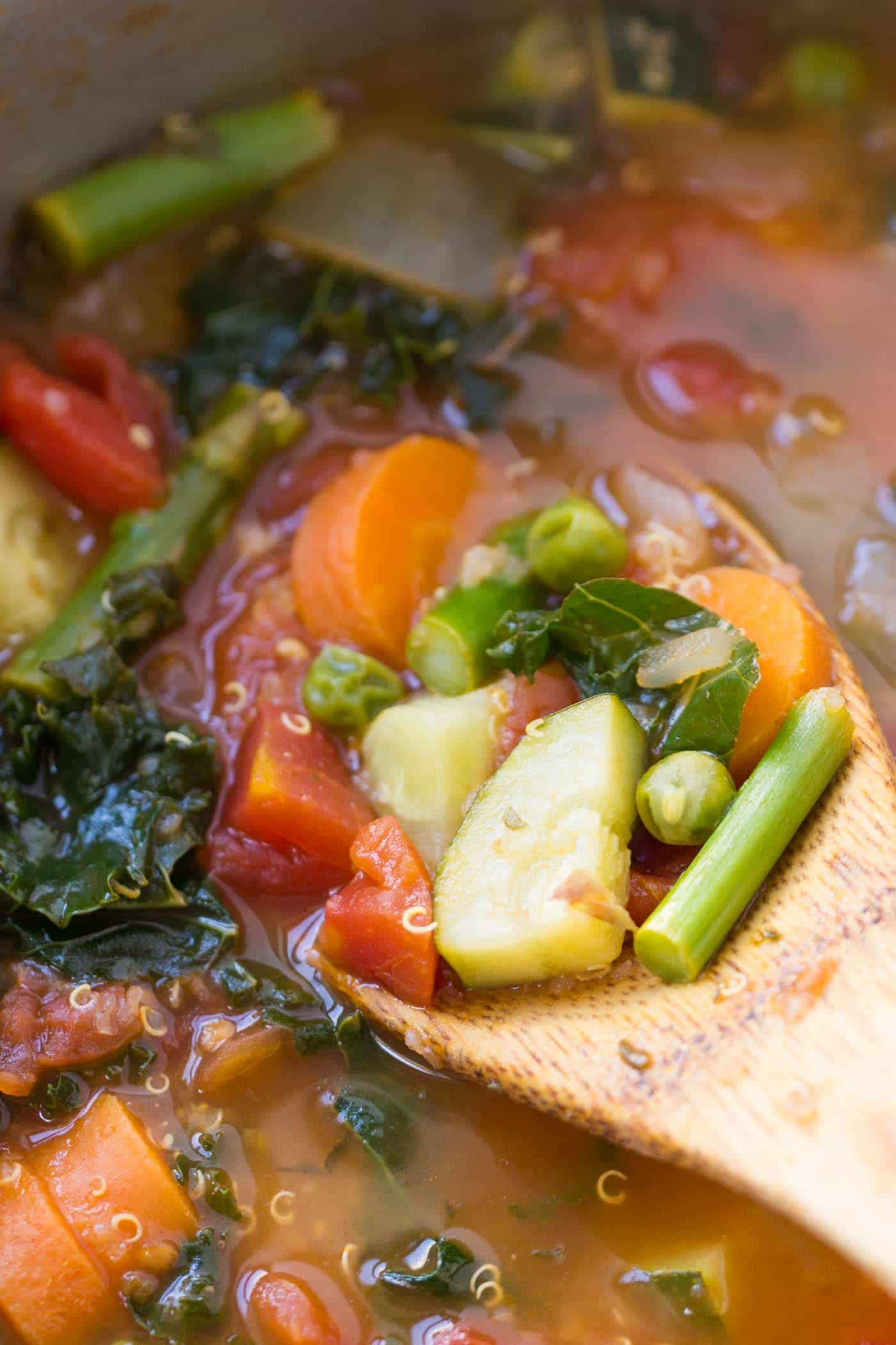 This EASY Quinoa Minestrone is packed with spring vegetables -- light, healthy and the perfect weeknight meal! [vegan]