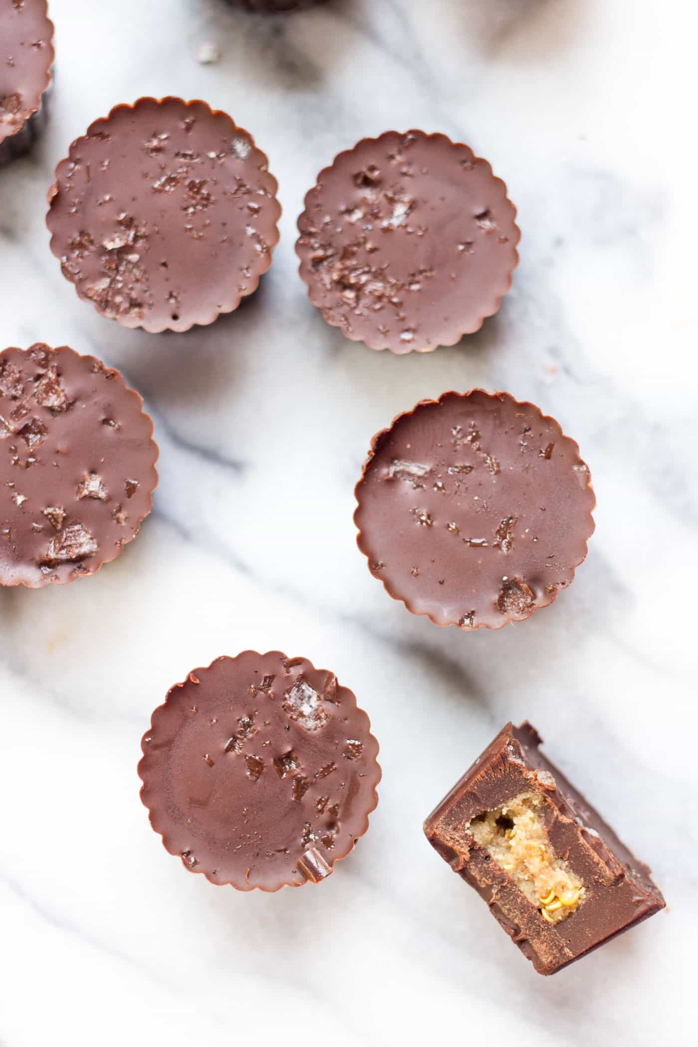 These almond butter cups are not only VEGAN, they're also super simple to make and require just SIX ingredients!!