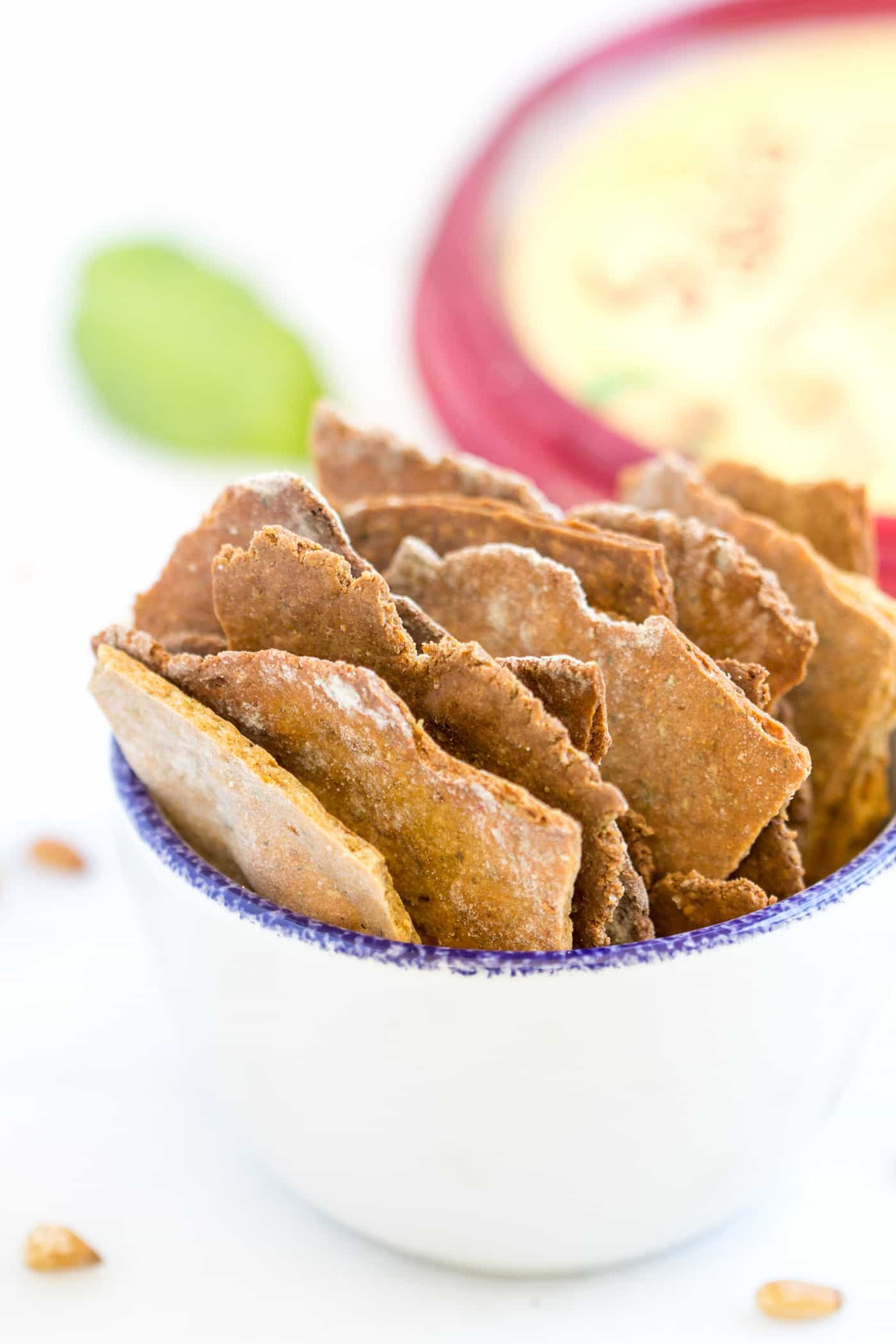 Roasted Pine Nut + Basil Quinoa Crackers -- made in a food processor and perfectly crispy!