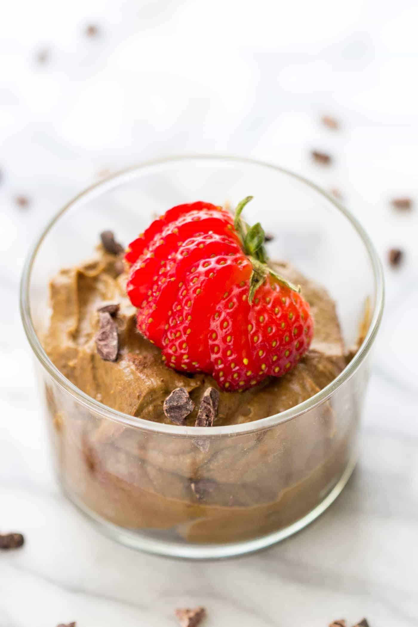 Dark Chocolate Avocado Mousse -- a healthy dessert that uses only 5 ingredients and is naturally gluten-free and vegan!