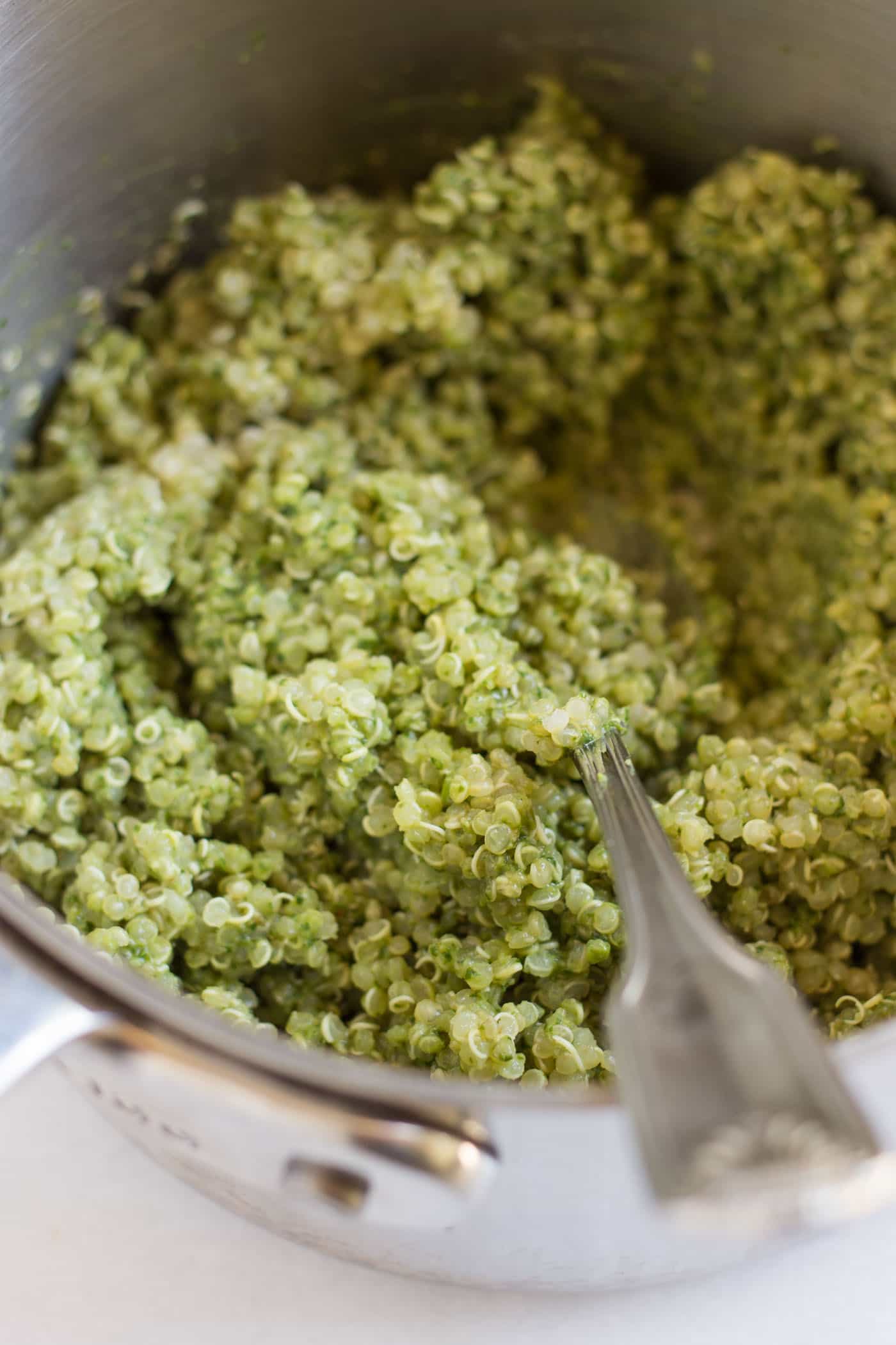 PESTO QUINOA SALAD -- just warm quinoa mixed with pesto! It makes the perfect side dish!