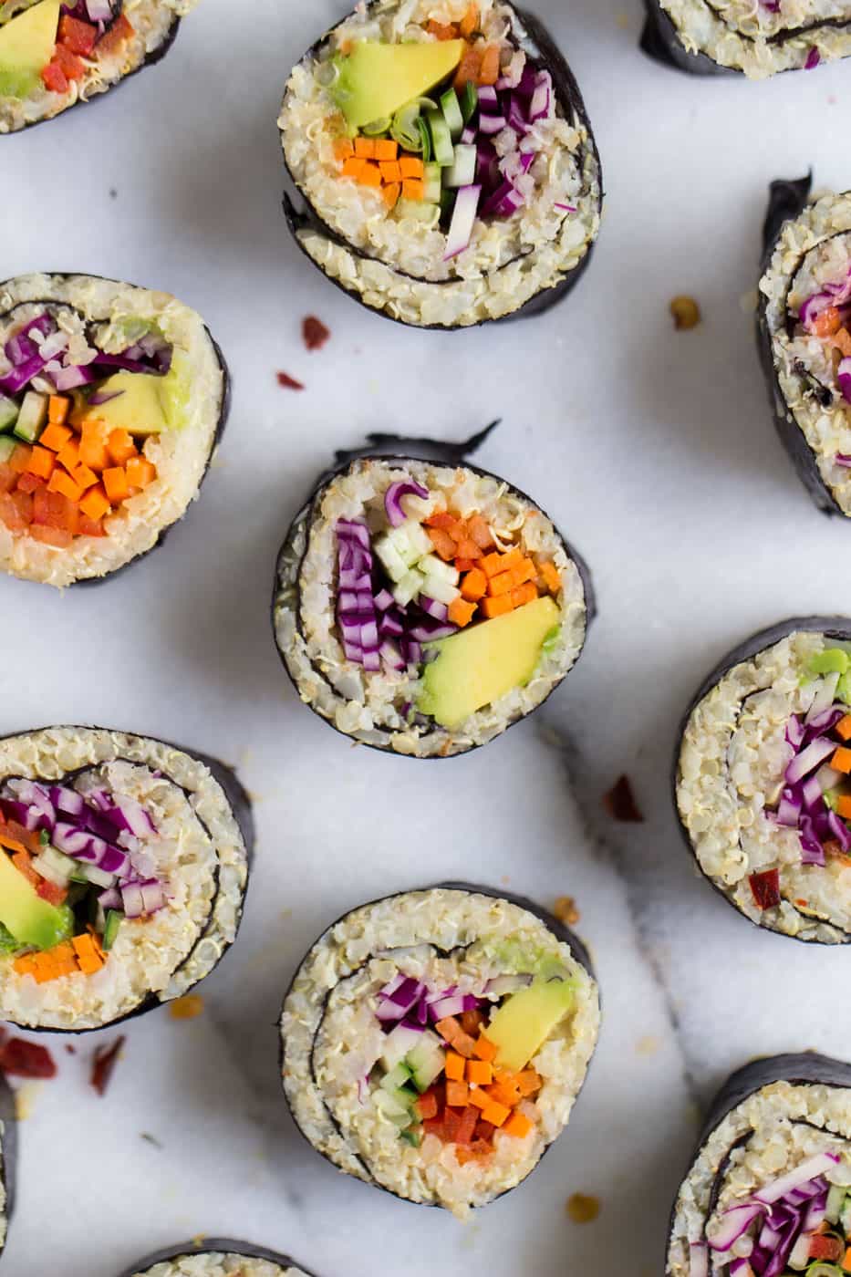 CAULIFLOWER + QUINOA SUSHI -- a light, healthy meal that's surprisingly simple to make at home!