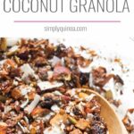 The PERFECT grain-free granola >> with coconut, almonds and chewy medjool dates!